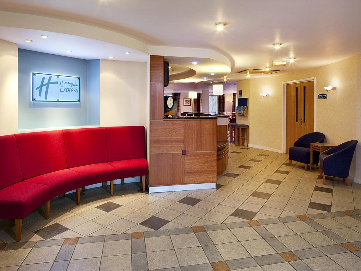 EXPRESS BY HOLIDAY INN GREENOCK — 4