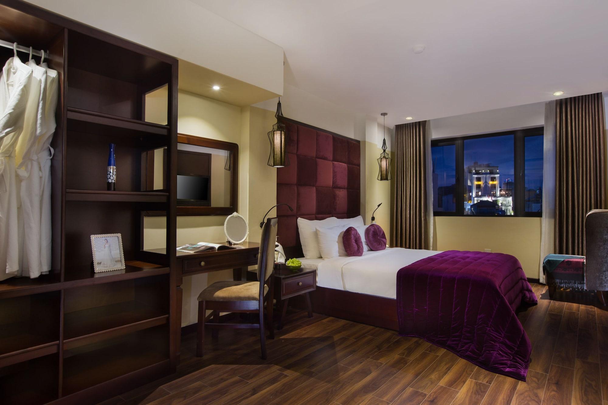 Ambassador Hanoi Hotel & Travel — 6