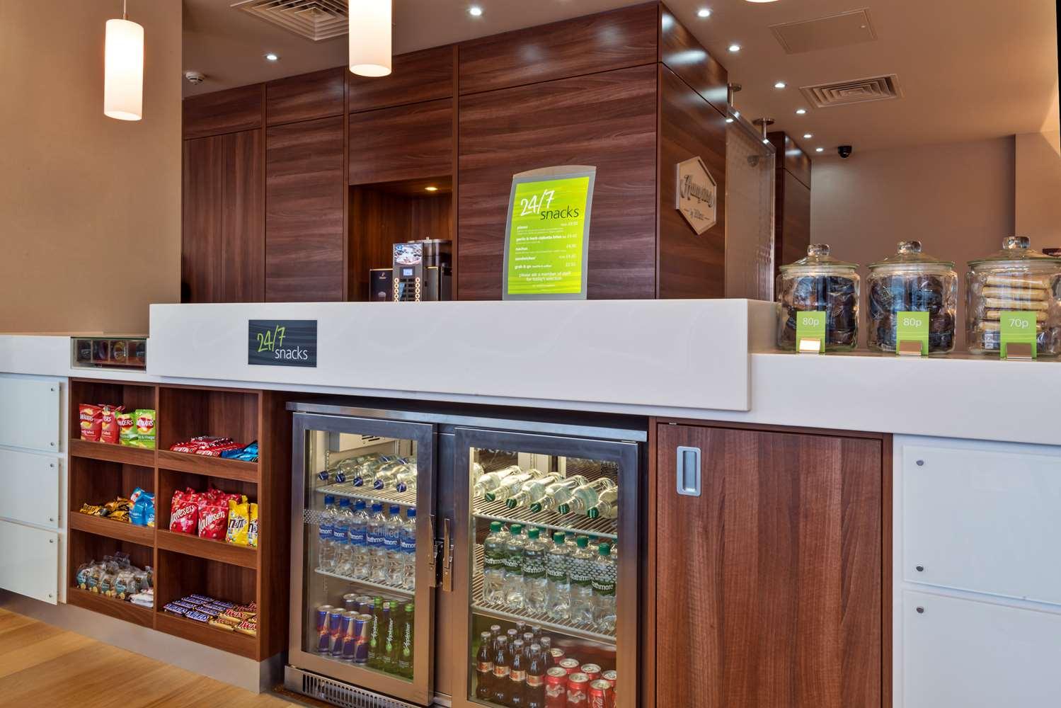 HAMPTON BY HILTON LONDON LUTON AIRPORT — 6