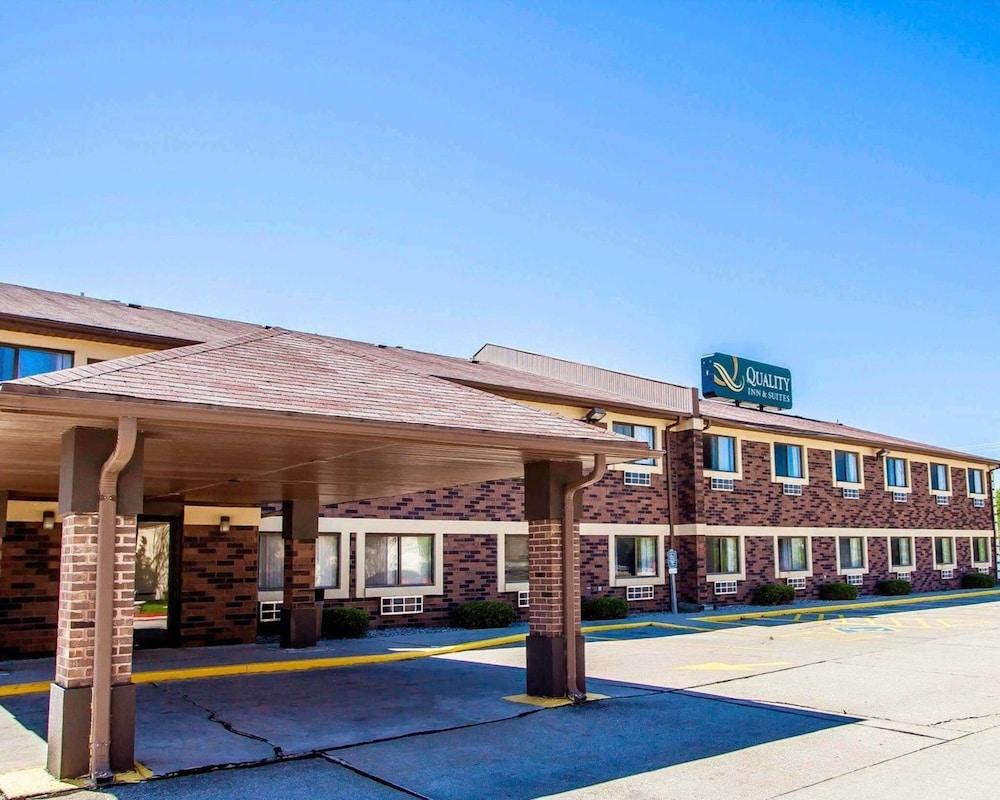 Quality Inn & Suites Champaign North - Urbana — 9