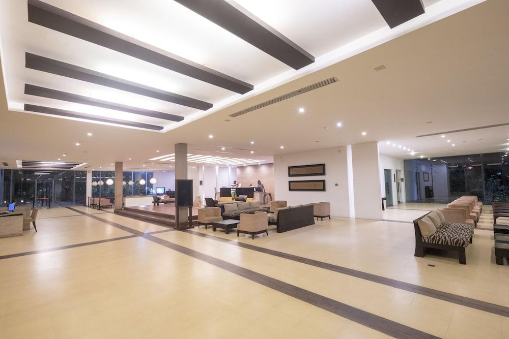 Pegasus Reef Hotel — 9