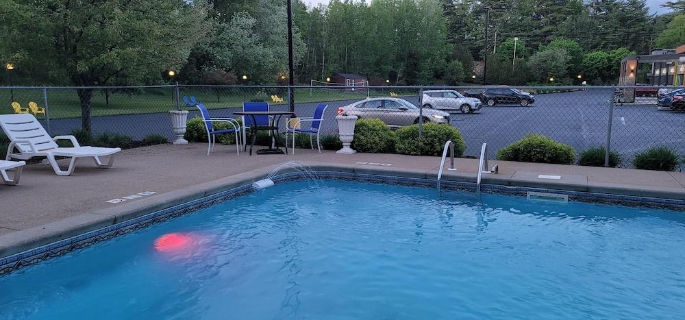 Wingate by Wyndham Lake George