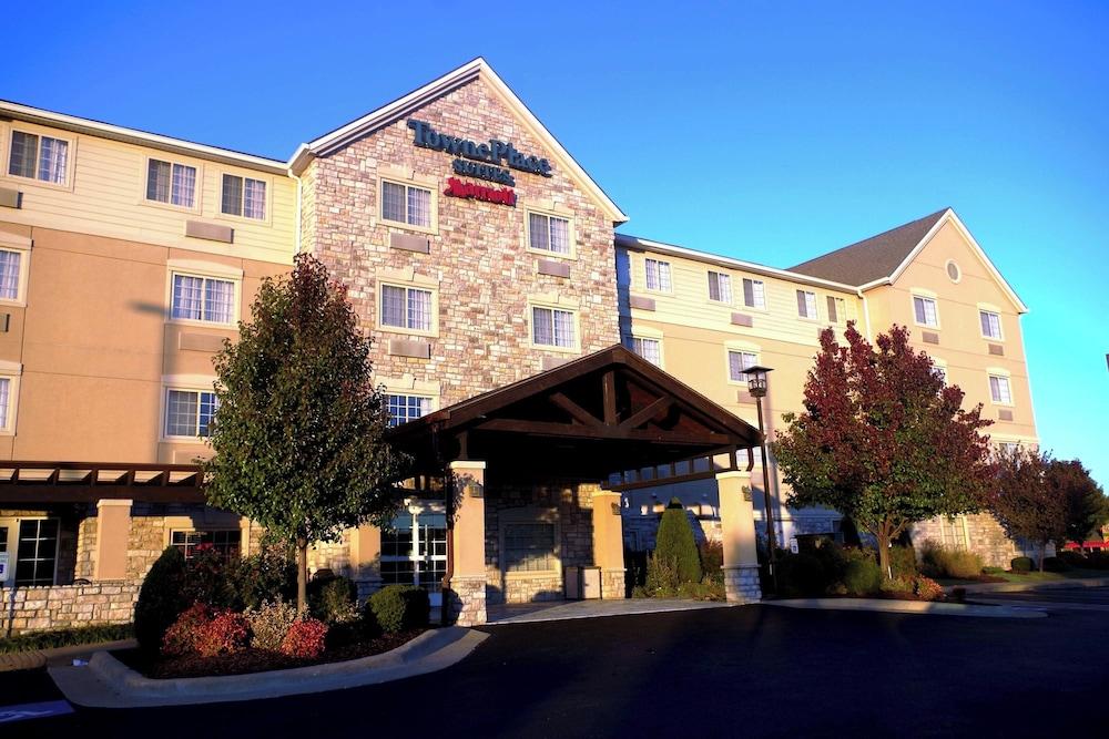 TownePlace Suites Joplin — 6
