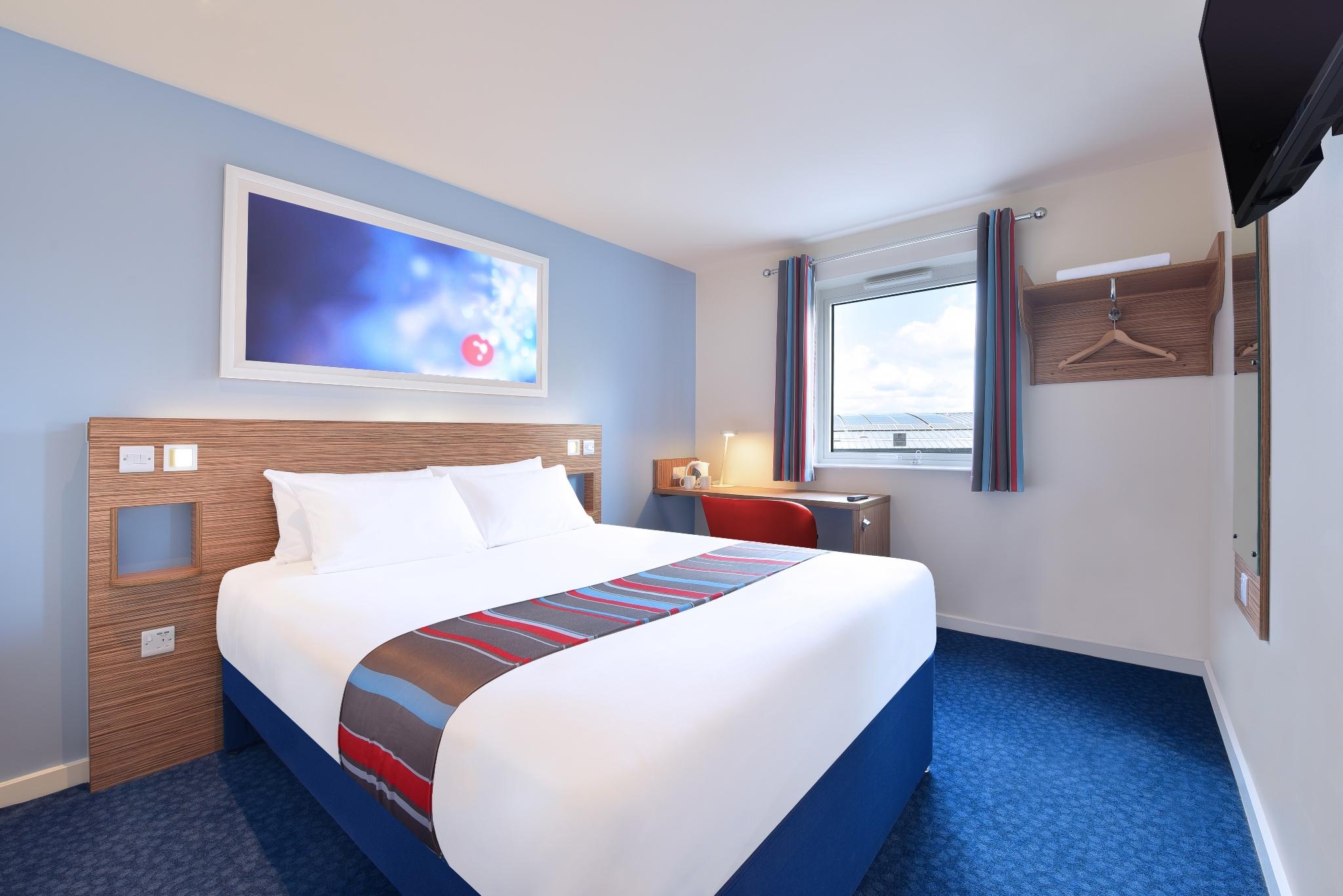 Travelodge Edinburgh Central Queen Street — 8