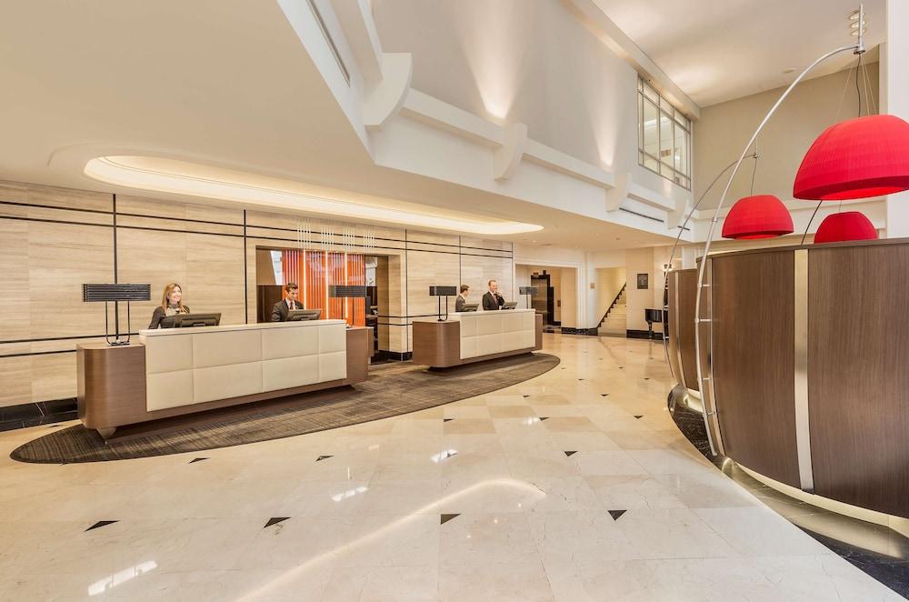 Swissotel Sydney — 7