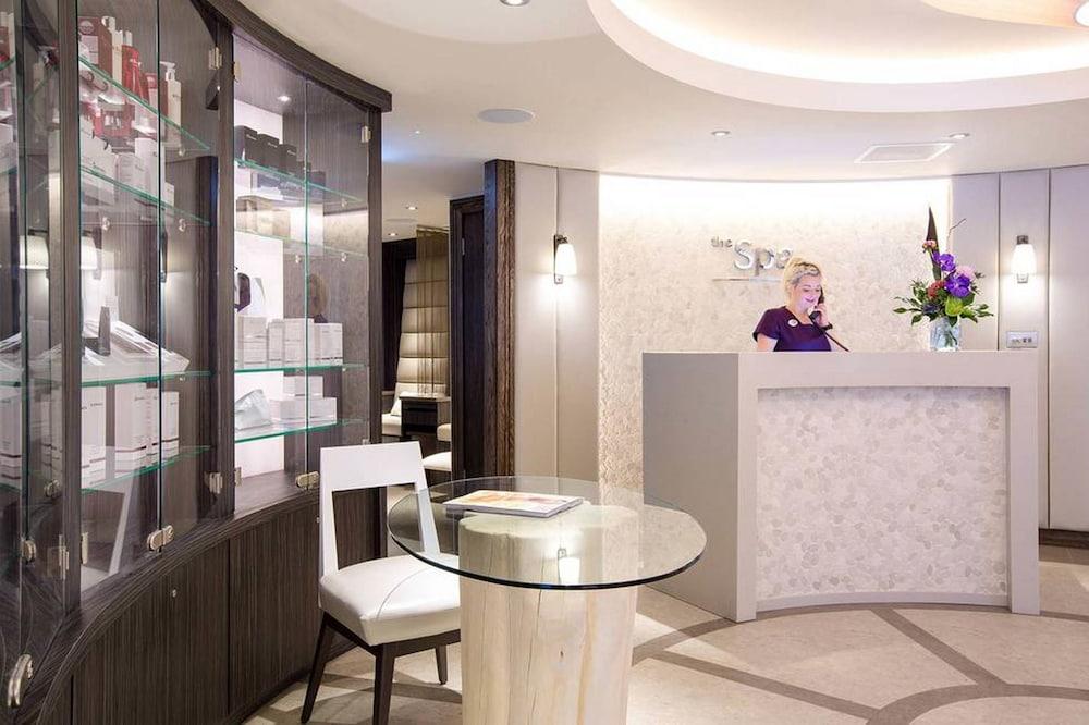 L'horizon Beach Hotel And Spa — 5
