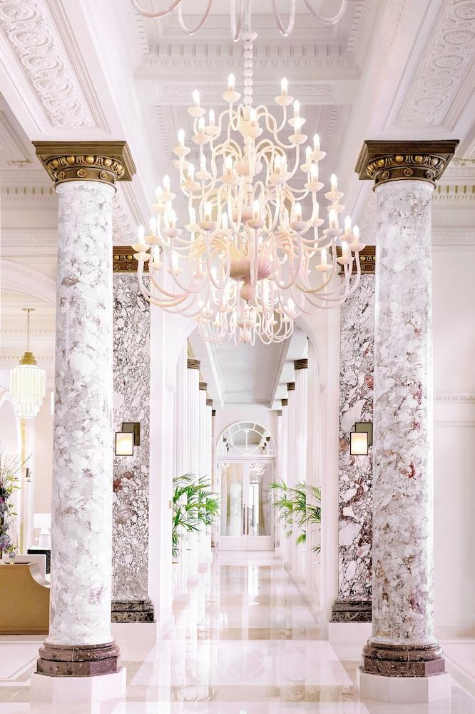 Carlton Cannes, a Regent Hotel — 10