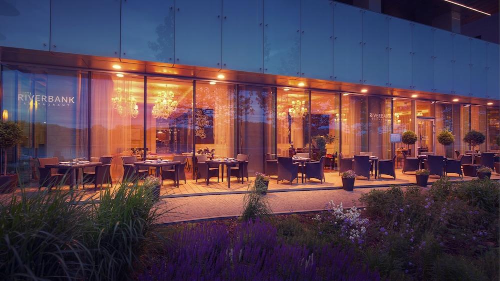 GRAND HOTEL RIVER PARK, A LUXURY COLLECTION HOTEL, BRATISLAVA — 3