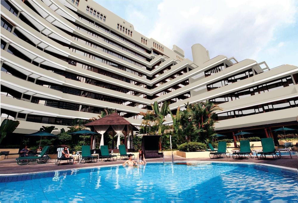 Corus KLCC — 2