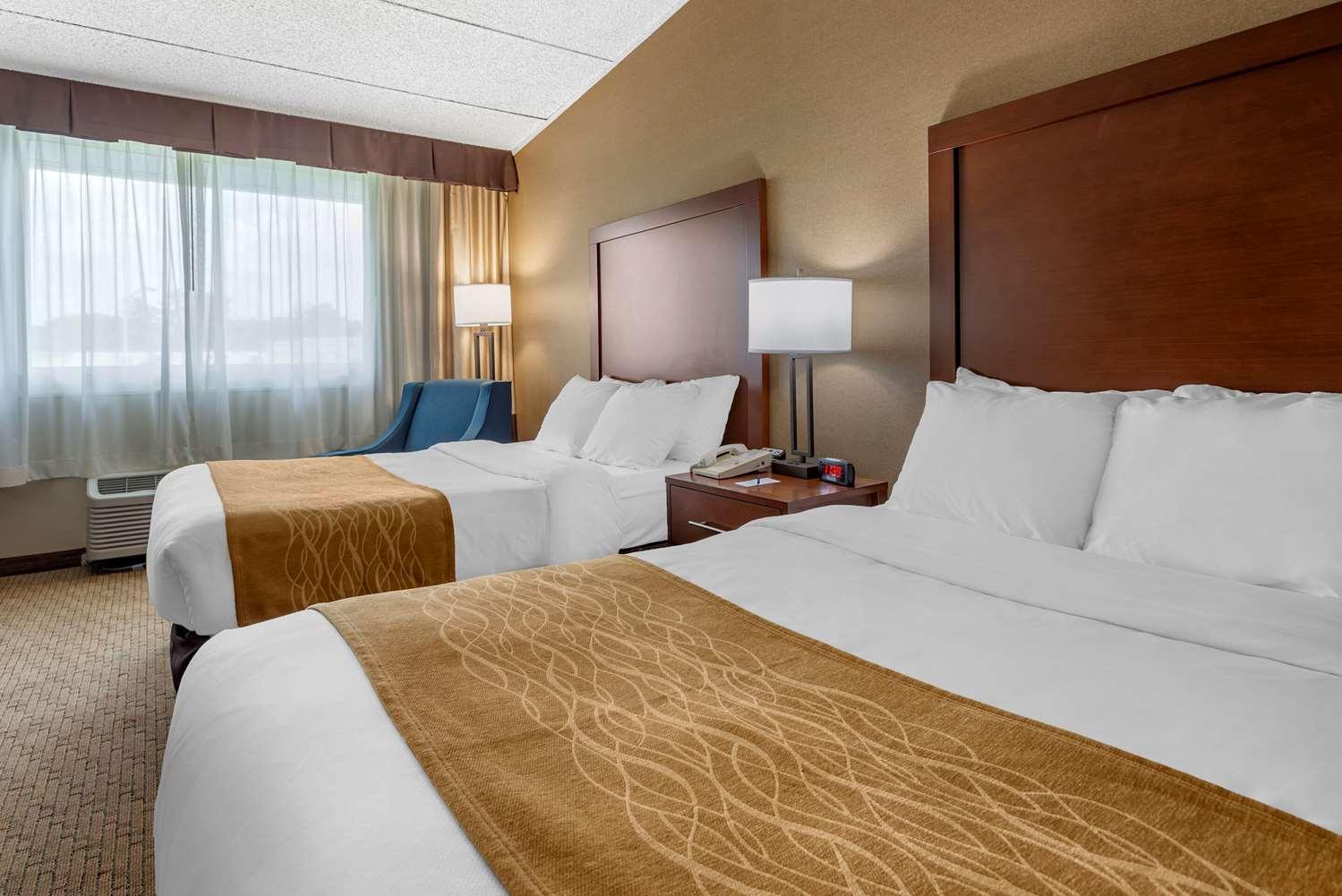 Comfort Inn Lancaster County North-PA Tpke — 9