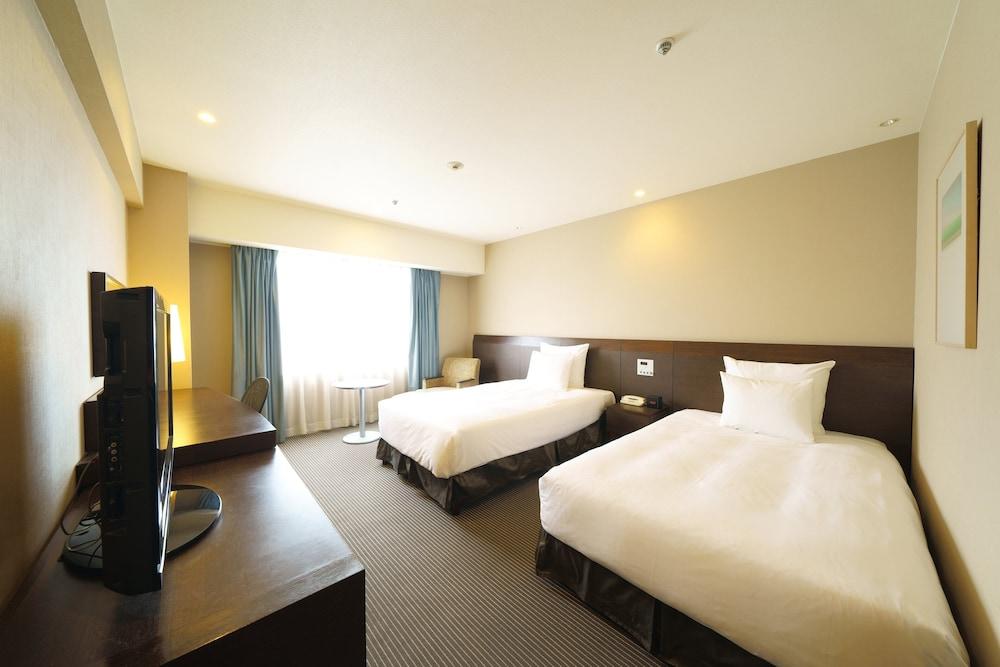 Ana Crowne Plaza Hotel Hiroshima — 8