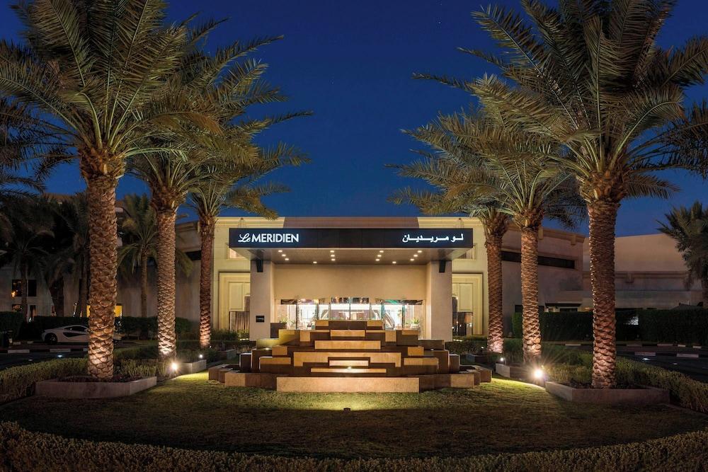 Le Meridien Dubai Hotel and Conference Centre — 4