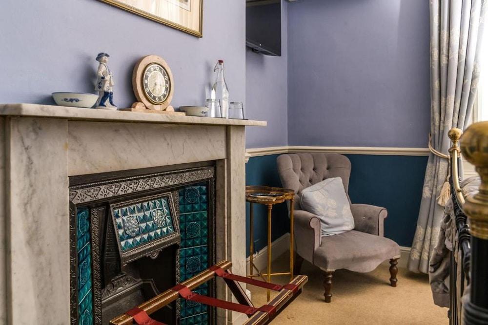 Oldfields House — 5