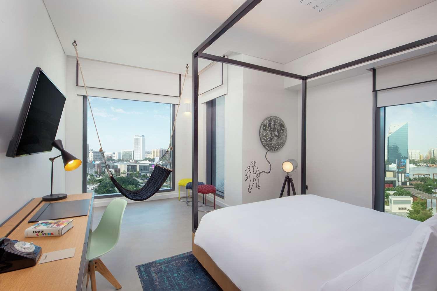 Canopy By Hilton Dubai Al Seef — 8