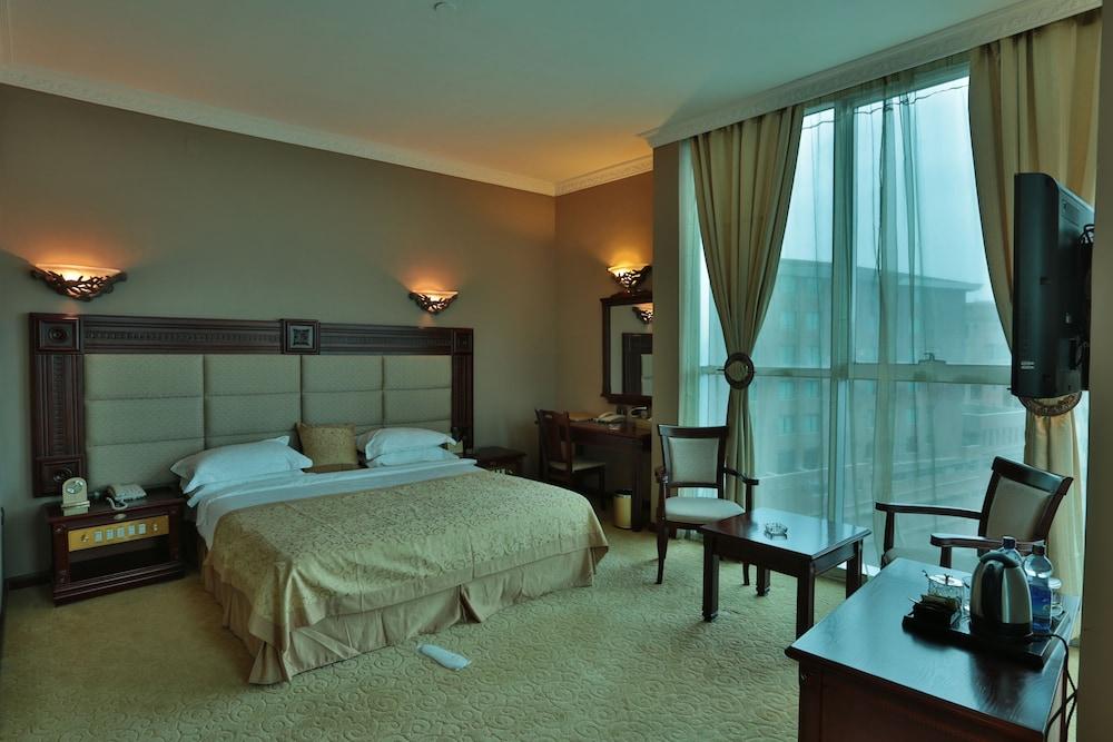 Friendship International Hotel — 8