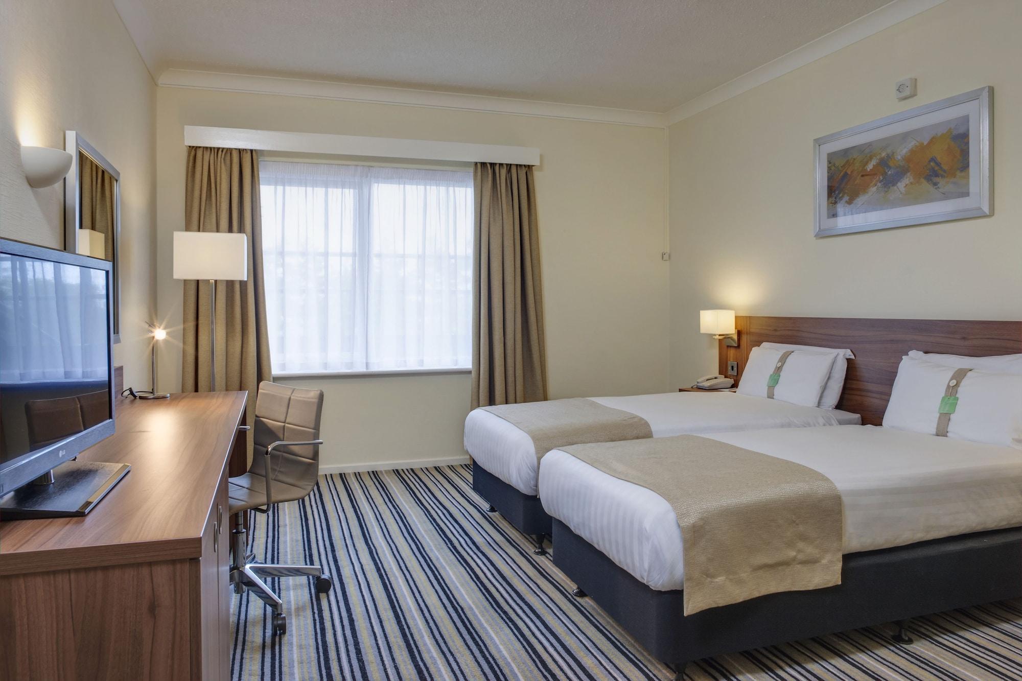 HOLIDAY INN WASHINGTON — 8