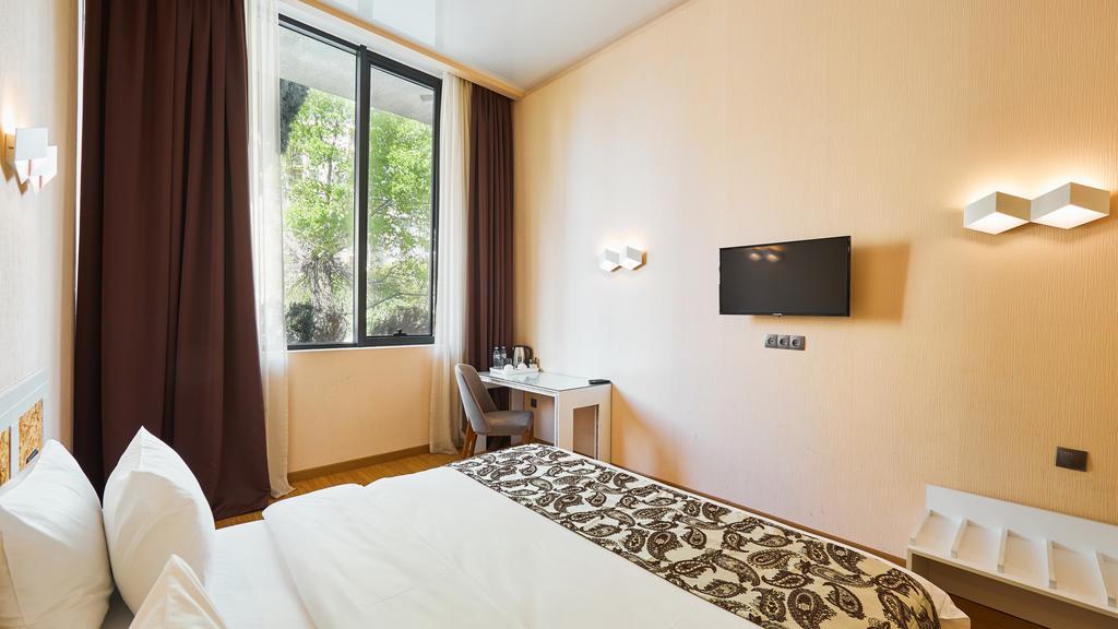 Iveria Inn Tbilisi 1826258 — 10
