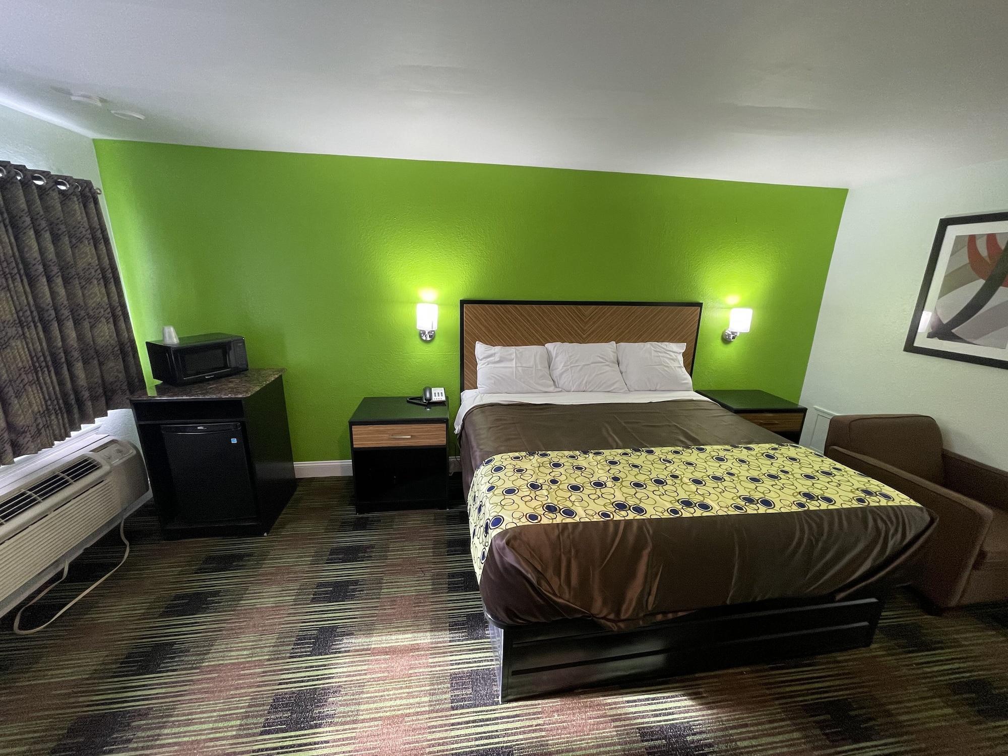 Bowers Hill Inn — 5