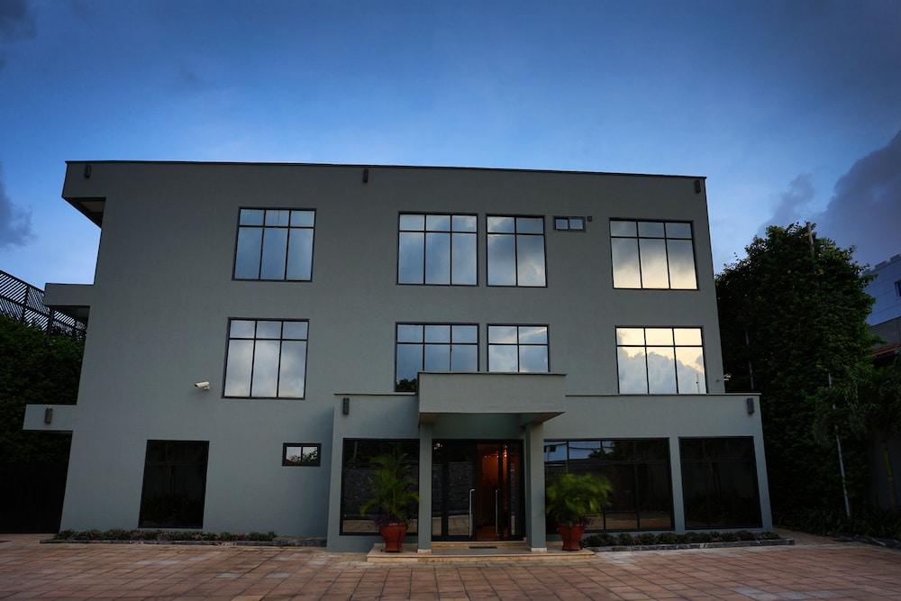 VILLA MONTICELLO BOUTIQUE HOTEL 1142648 — 2