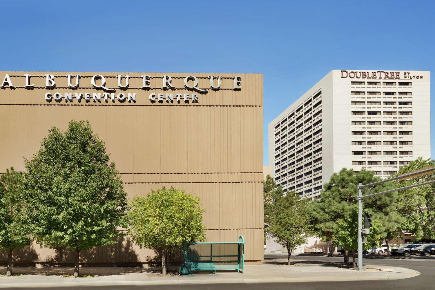 DoubleTree by Hilton Hotel Albuquerque — 8