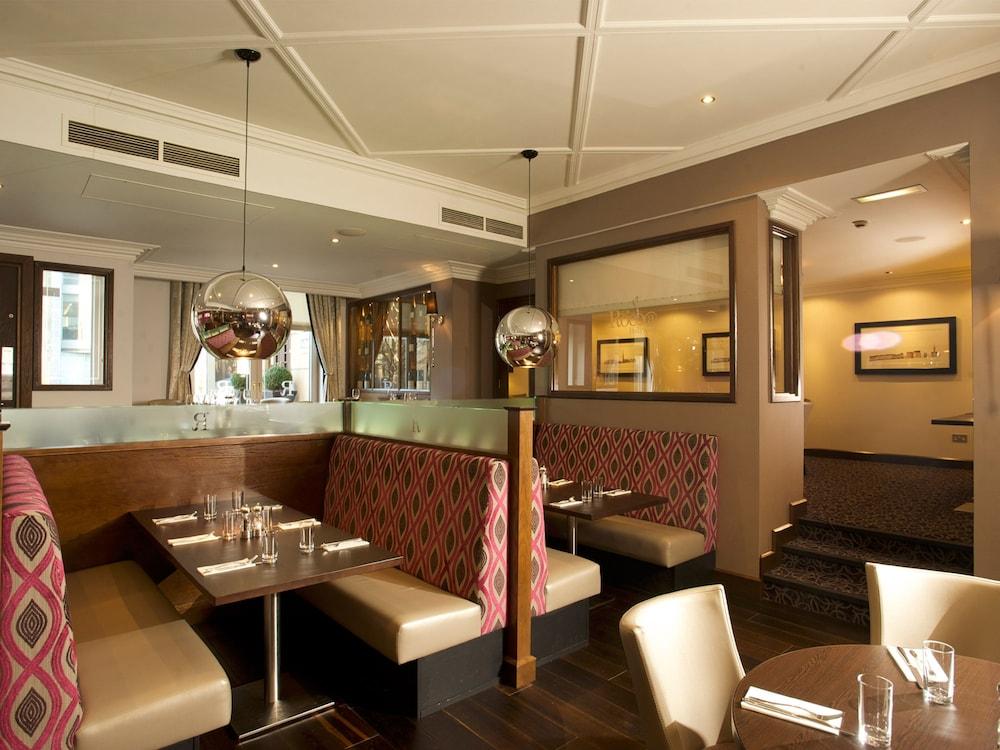 Edinburgh Marriott Hotel Holyrood — 4