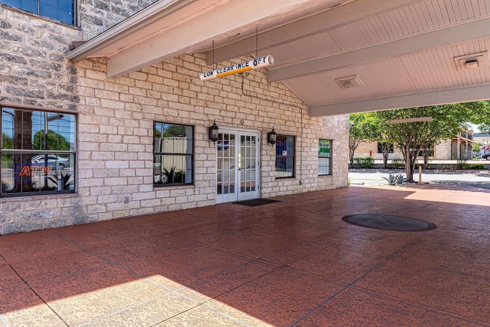 Motel6 Georgetown, TX — 9