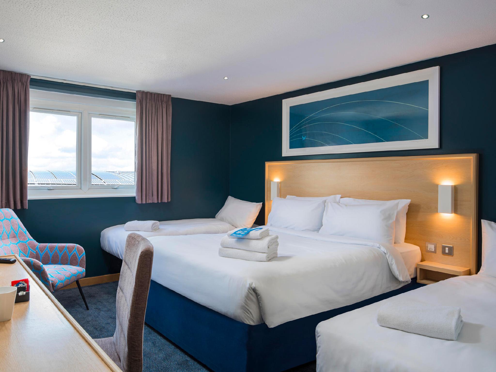 Travelodge Inverness Fairways — 2