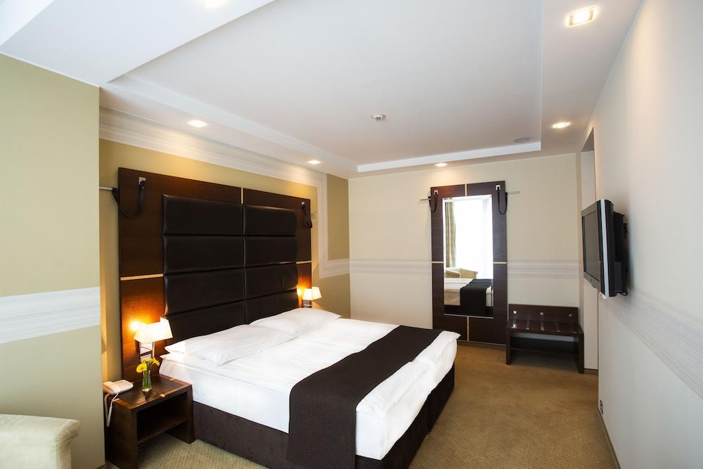ART HOTEL WILLIAM — 5