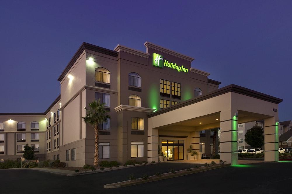 Holiday Inn El Paso Airport — 2