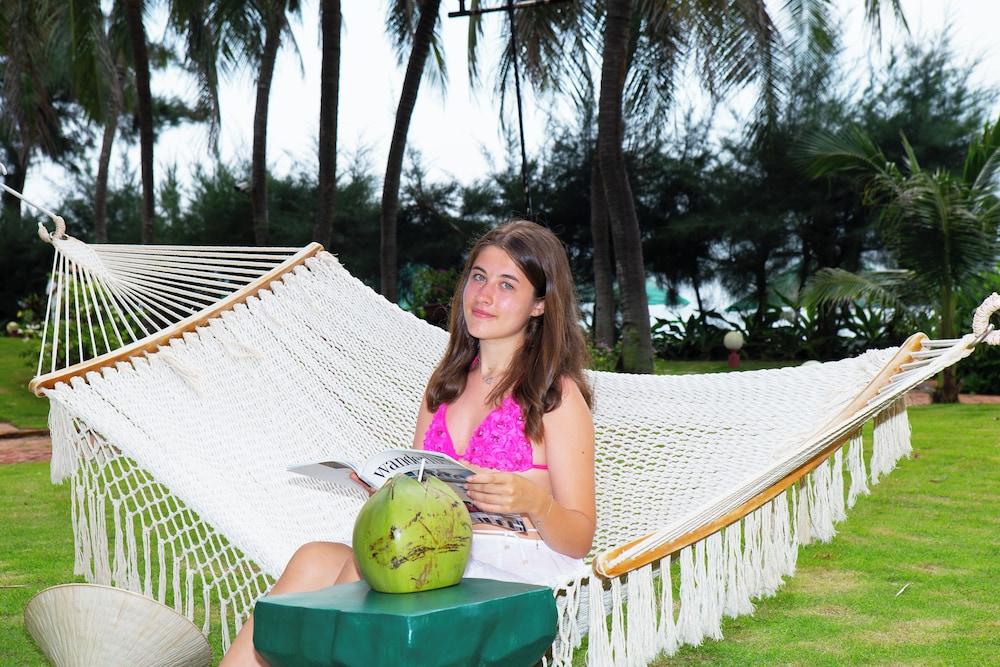 Golden Coast Resort and Spa — 9