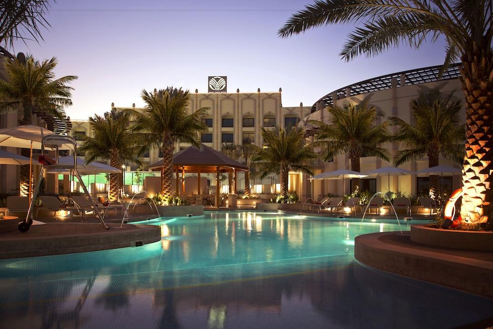Al Ain Rotana Hotel — 2