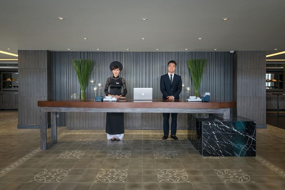 Paradise Suites Hotel — 8