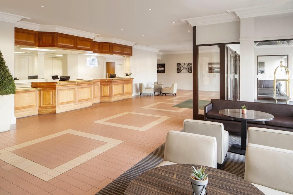 Holiday Inn Hull Marina — 9