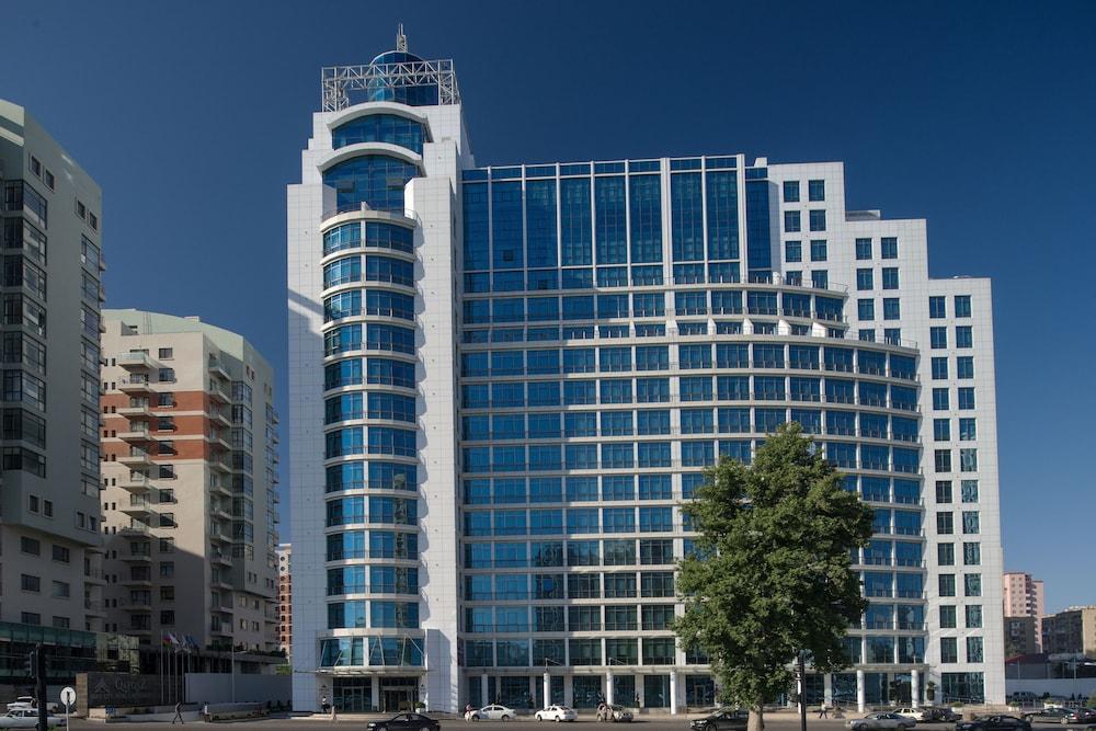 Qafqaz City Hotel — 4