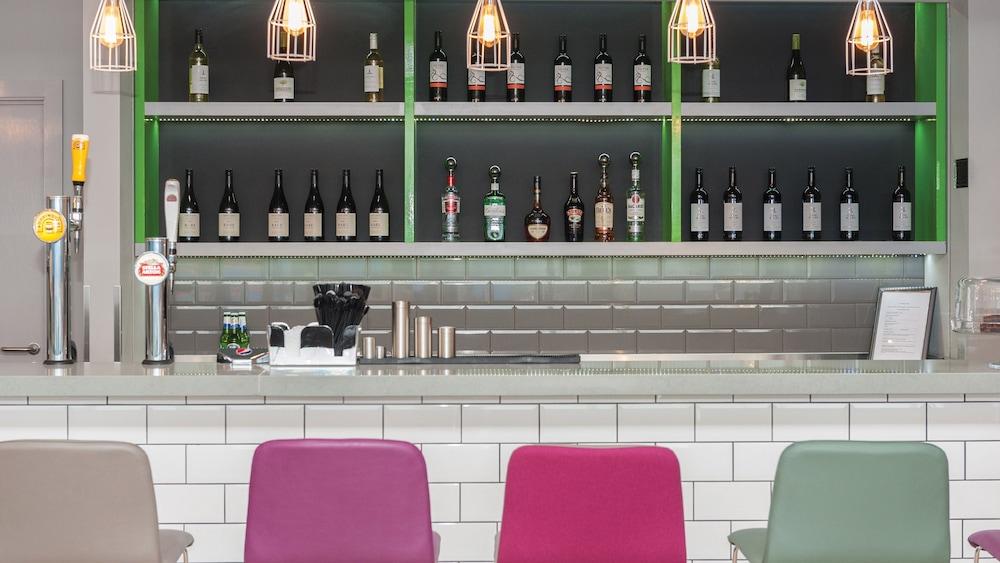 Holiday Inn Express Aberdeen Airport — 9