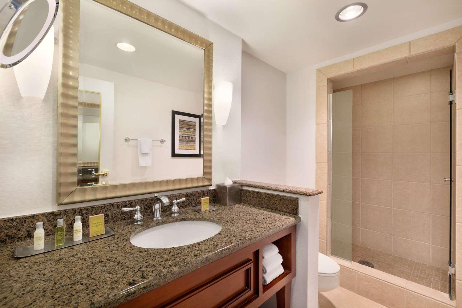 DoubleTree by Hilton Hotel Albuquerque