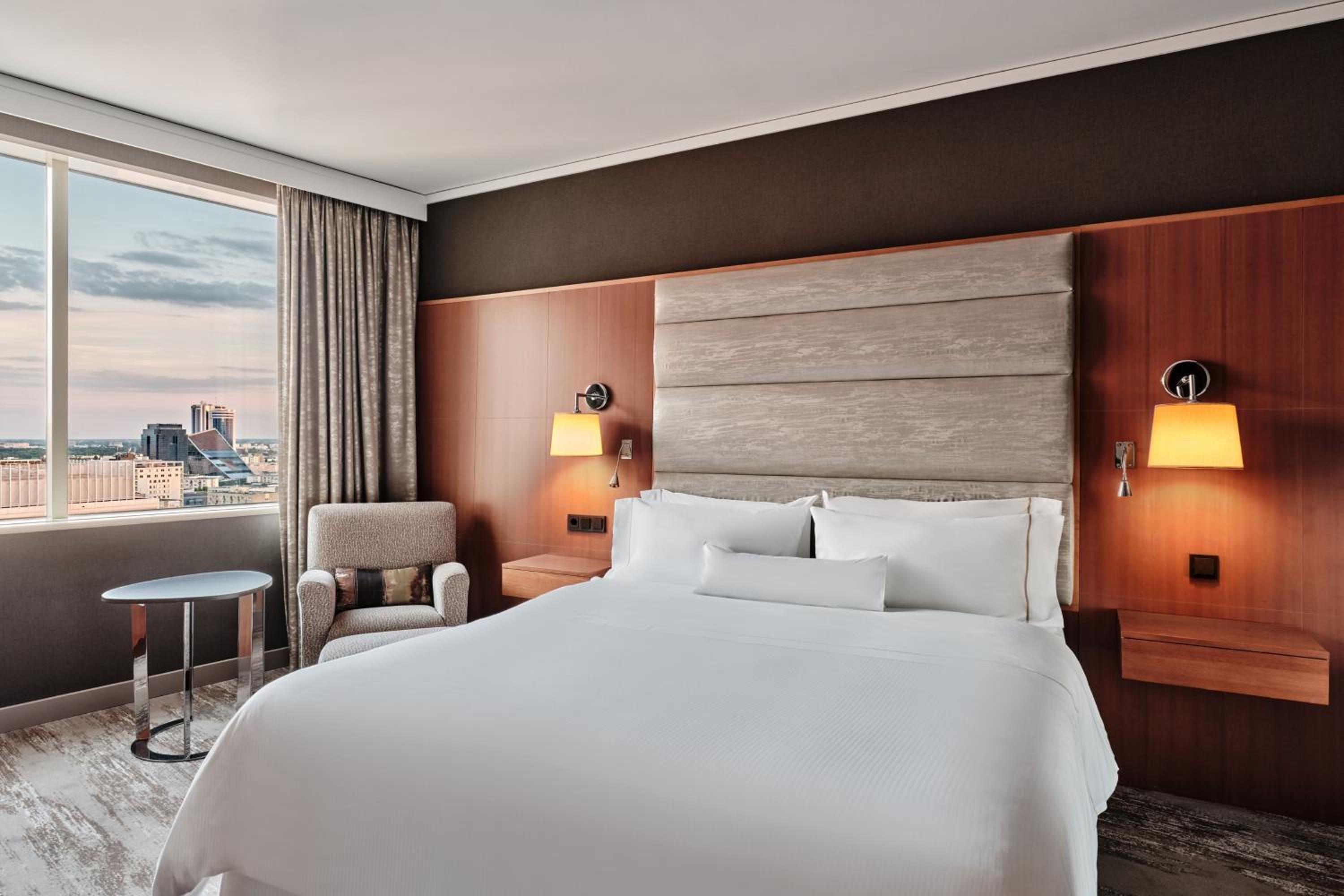 WESTIN WARSAW 133374 — 9