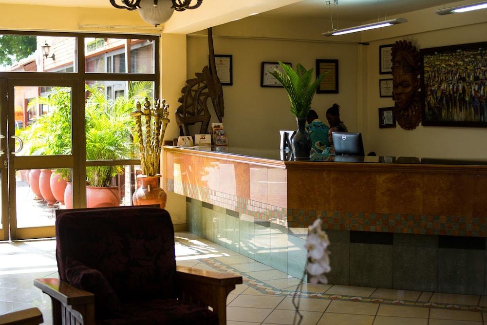 Coconut Grove Regency Hotel 1129248 — 6