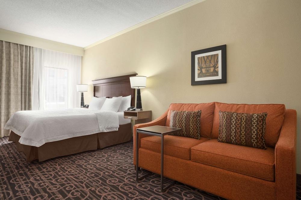 Hampton Inn Forrest City — 9