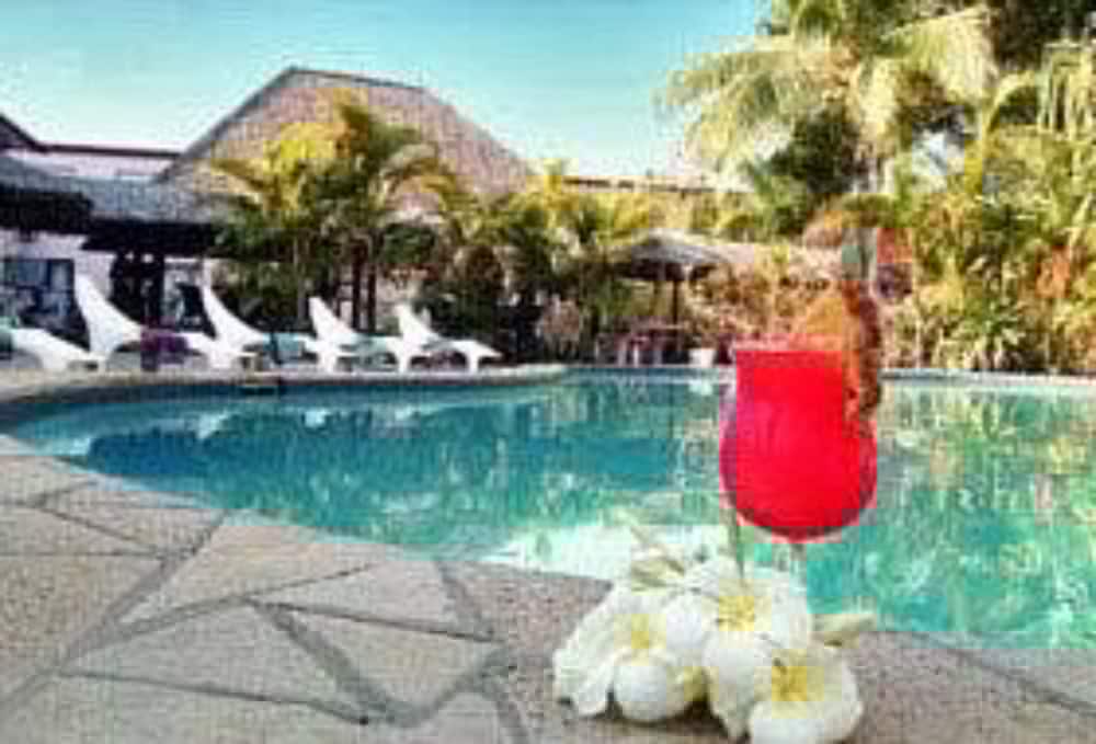 CAPRICORN INTERNATIONAL HOTEL — 4