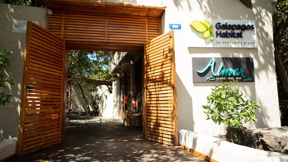 Red Mangrove Aventura Lodge 1147398