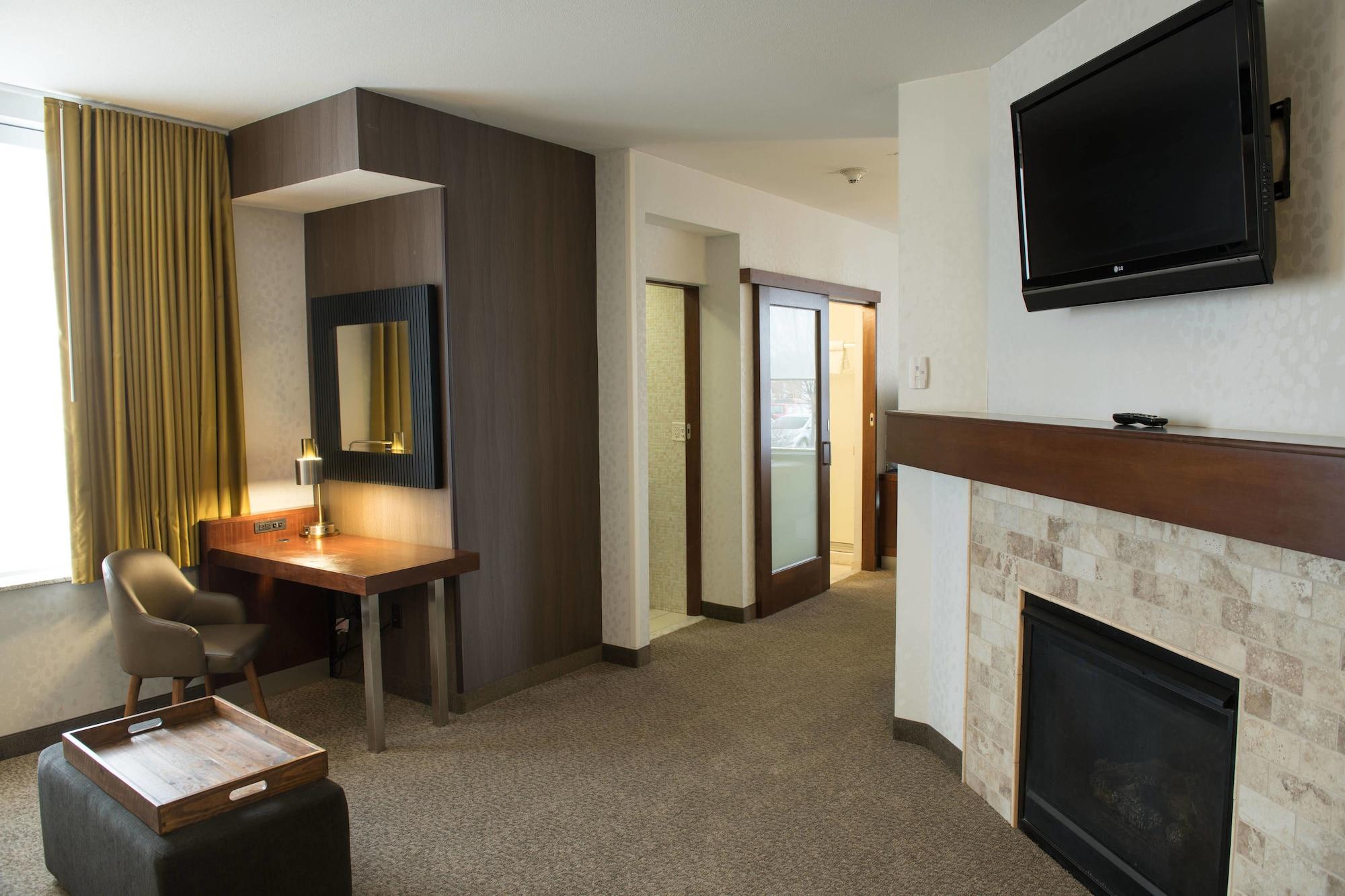 SpringHill Suites Logan — 4