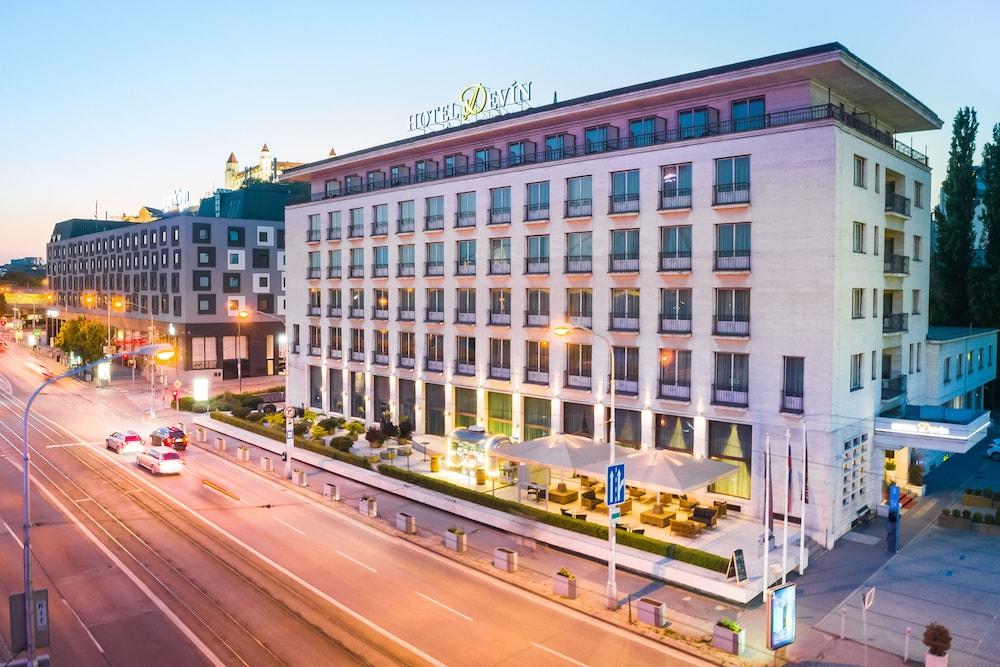 Devin Hotel — 4