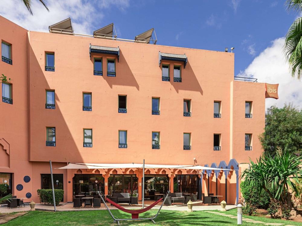Ibis Marrakesh Centre Gare Hotel — 1