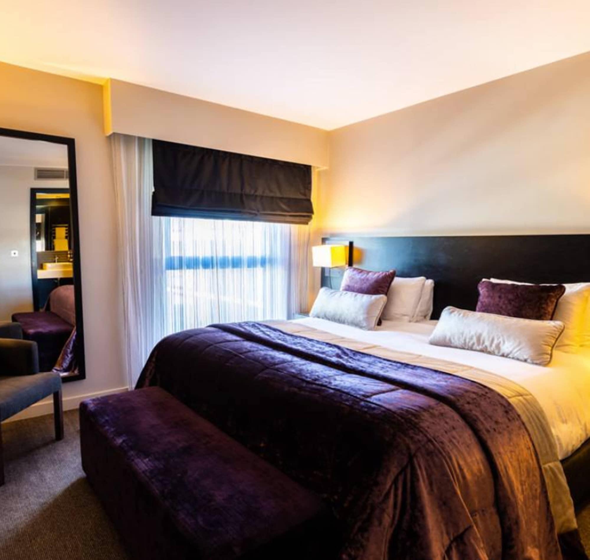 Guildford Harbour Hotel — 9