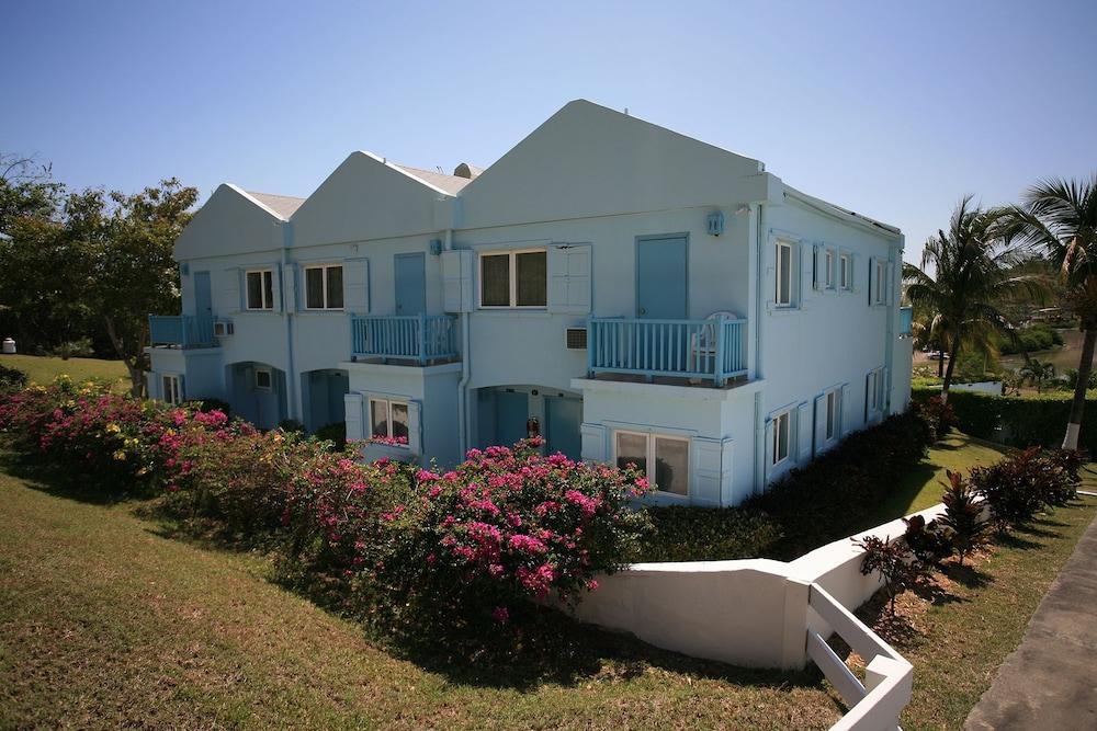 TIMOTHY BEACH RESORT 896185 — 4