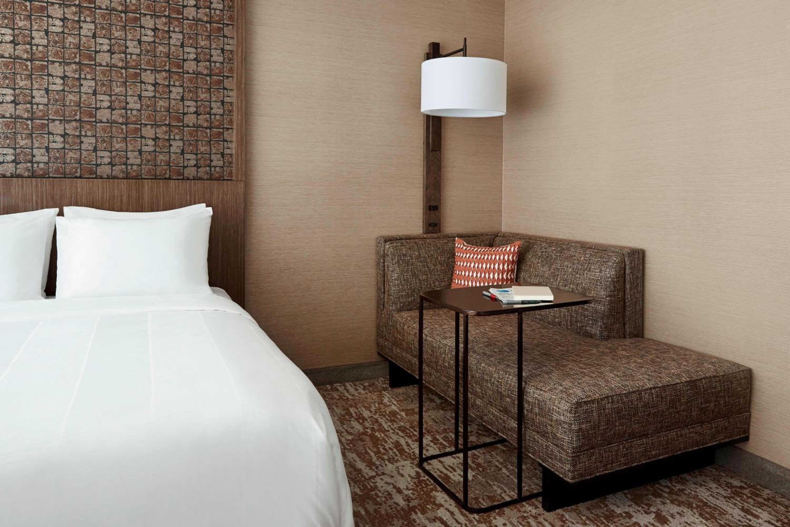 Marriott Chicago Southwest at Burr Ridge — 1