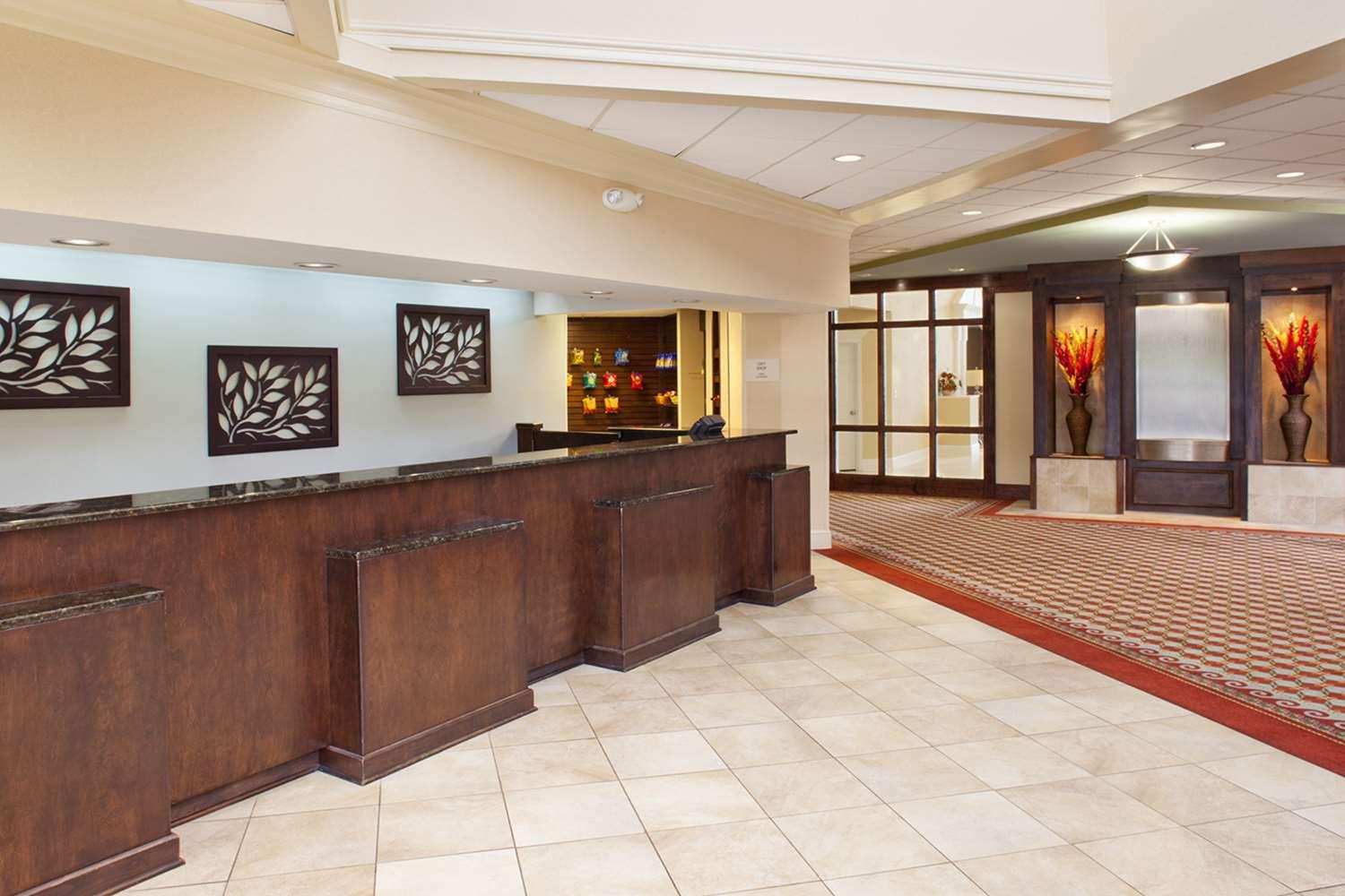 Doubletree By Hilton Fayetteville — 6