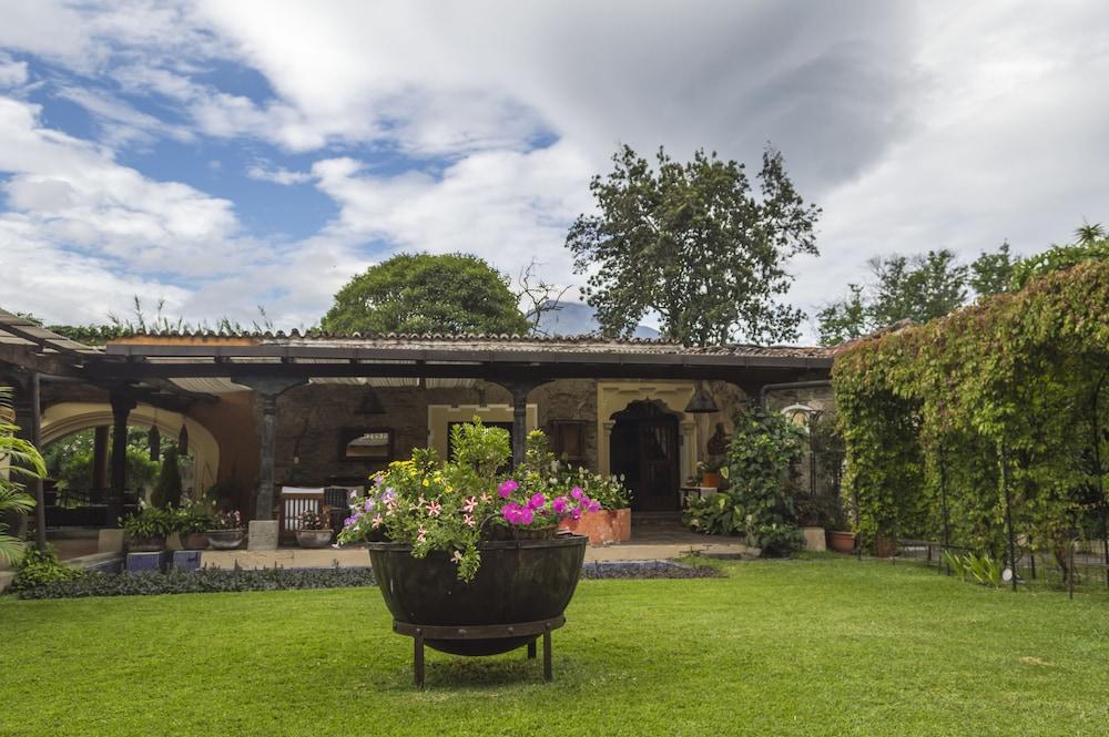 Casa Santa Rosa Hotel Boutique 1122318