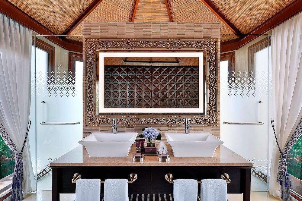 The Ritz-Carlton Ras Al Khaimah Al Hamra Beach — 6